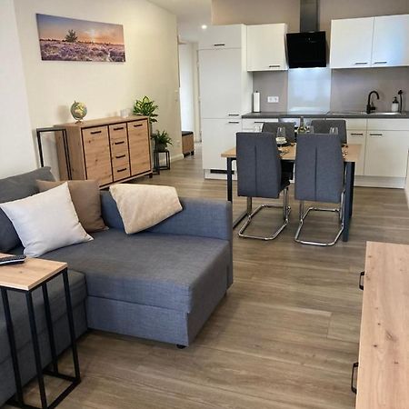 Moderne Ferienwohnung Mit Balkon Херксхайм Экстерьер фото
